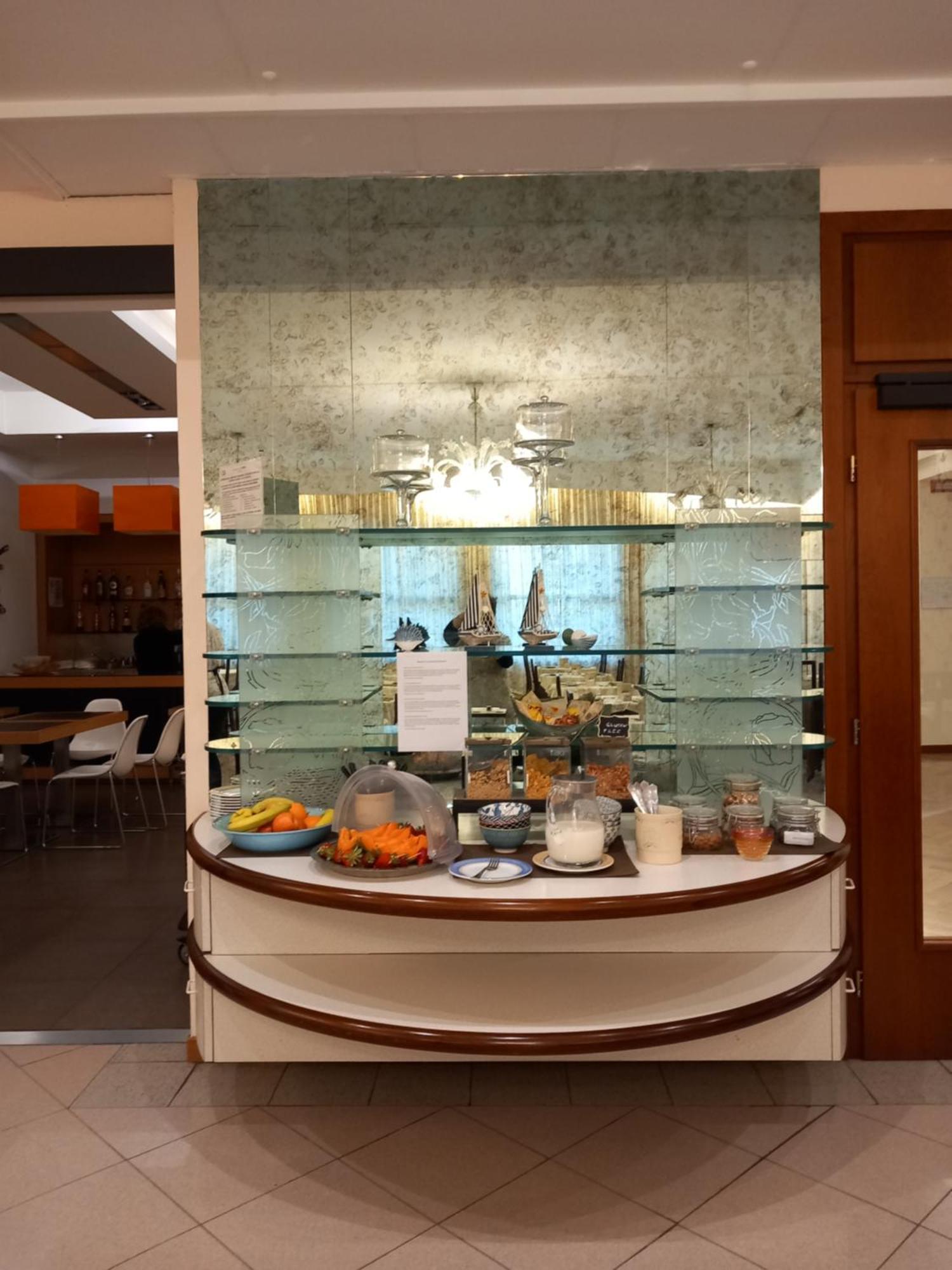 Acasamia Welchome Hotel Rimini Exterior photo