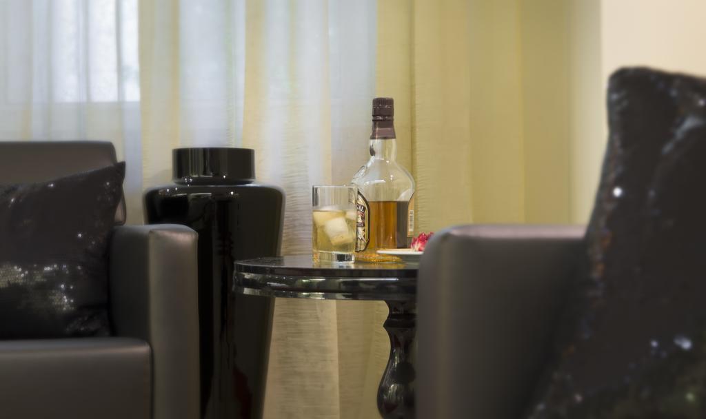 Acasamia Welchome Hotel Rimini Exterior photo